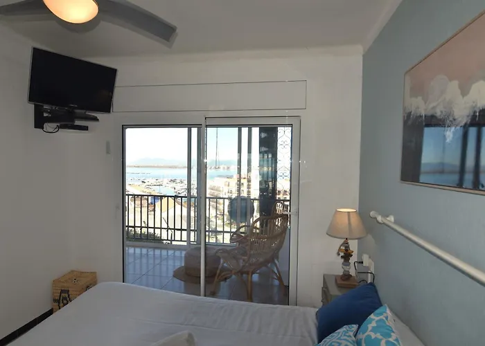 Rnet - Rivabella Appartement *